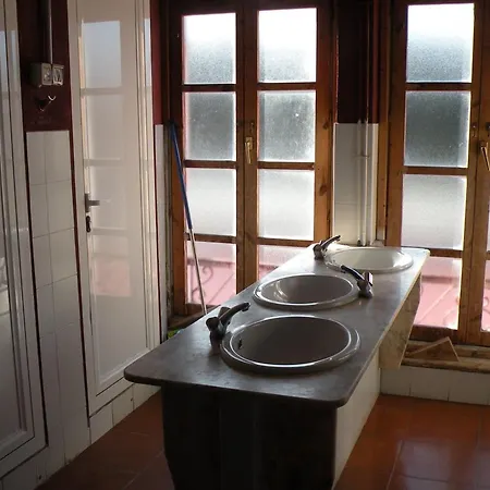 La Estacion بيت شباب