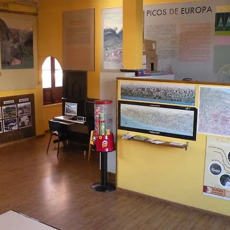 La Estación Llanes