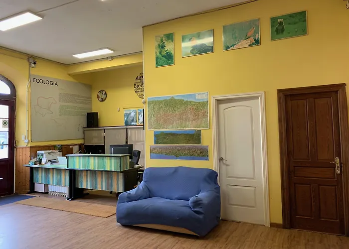 La Estación Hostal *